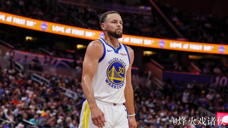 NBA官方祝贺库里超越乔丹30岁后得分纪录:复出之战创历史! NBA官方祝贺库里超越乔丹30岁后得分纪录:复出之战创历史!